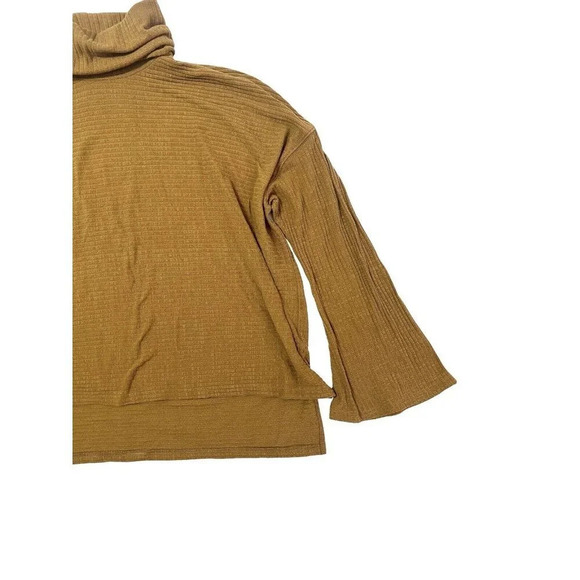 FREE PEOPLE Movement Cant Handle This Medium Ribbed Bell Sleeve Turtleneck Boho - Picture 4 of 10